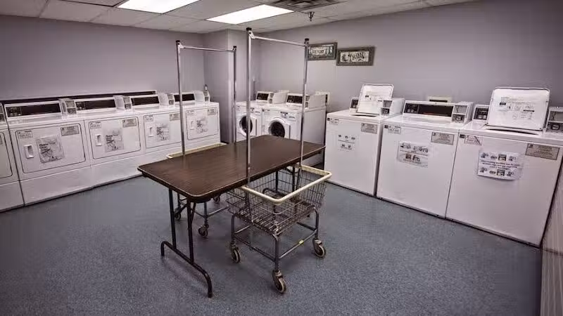 Ecorse Manor Co-op Apartments - Ecorse,