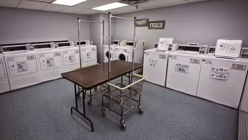 Ecorse Manor Co-op Apartments - Ecorse,