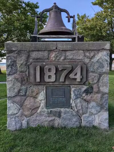 Elk Rapids Public Beach Access - Elk Rapids,