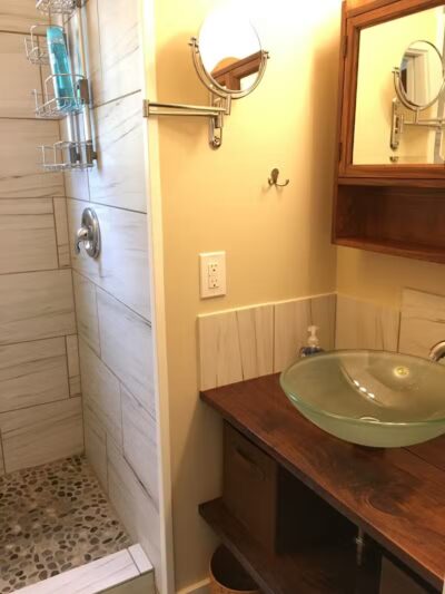 Paradise Pines Resort - Elk Rapids,