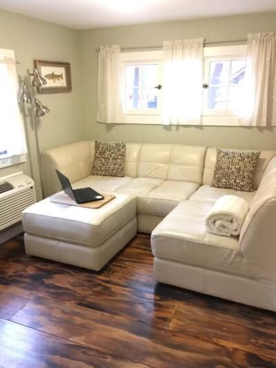 Paradise Pines Resort - Elk Rapids,