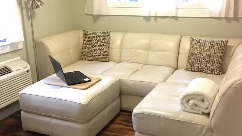 Paradise Pines Resort - Elk Rapids,