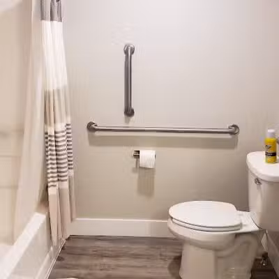 Empire Lakeshore Inn - Empire,