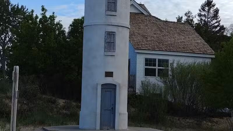 Empire Lakeshore Inn - Empire,