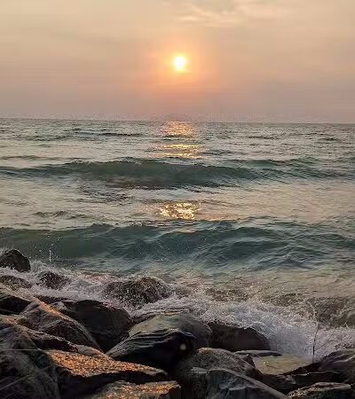 Empire Lakeshore Inn - Empire,