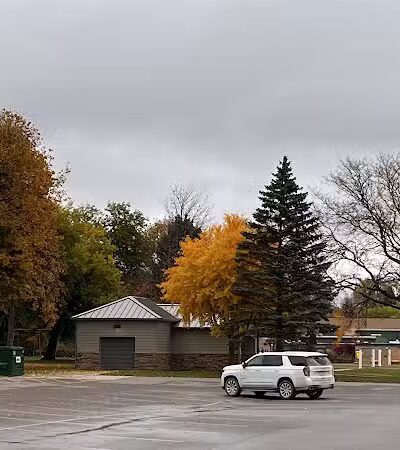 Drake Park (Farmington) - Farmington,