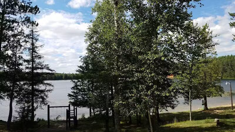 Sportsman's Paradise Resort - Felch,