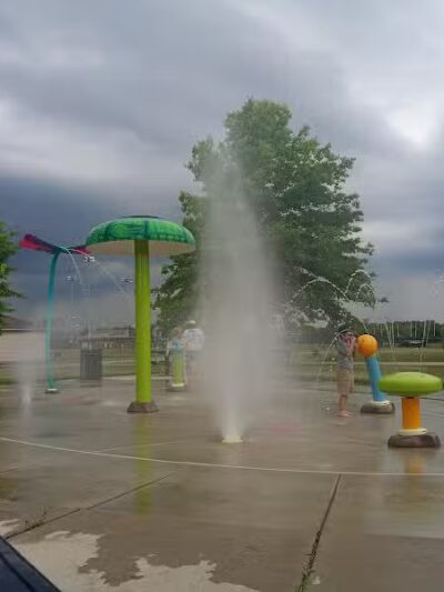 Fountain Park - Flat Rock,