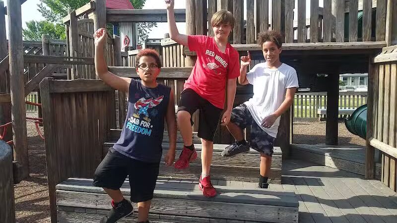 Fountain Park - Flat Rock,