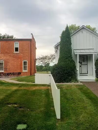 Fountain Park - Flat Rock,