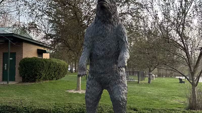 Huroc Park - Flat Rock,