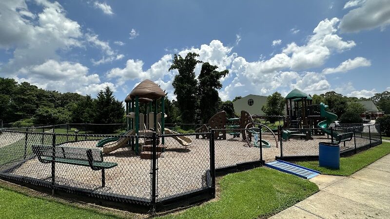 Mulberry Creek Dog Park - Flowery Branch, GA