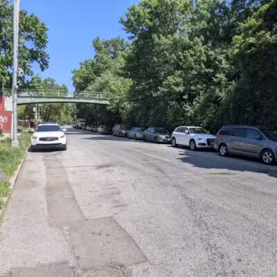 Underbridge Dog Run - Forest Hills, NY