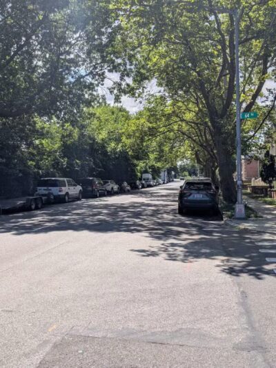 Underbridge Dog Run - Forest Hills, NY