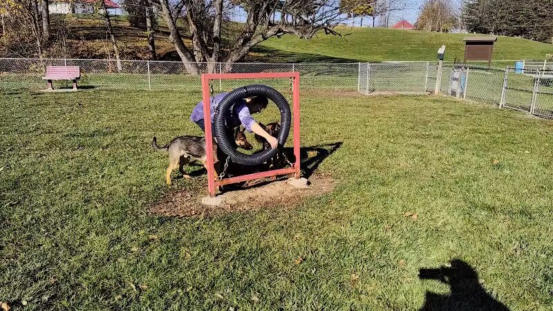 Memorial Park Dog Park (Hund Platz) - Frankenmuth, MI