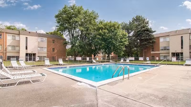 Garfield Park Apartments - Fraser,