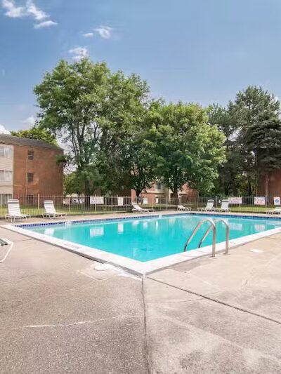 Garfield Park Apartments - Fraser,
