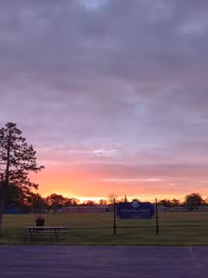 Reindel Park, parking accessible behind strip mall - Fraser,