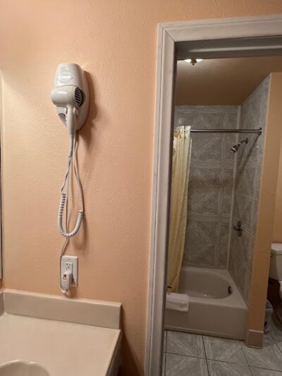 Frazier View Motel - Frazier Park, CA