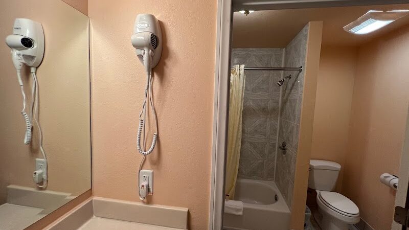 Frazier View Motel - Frazier Park, CA