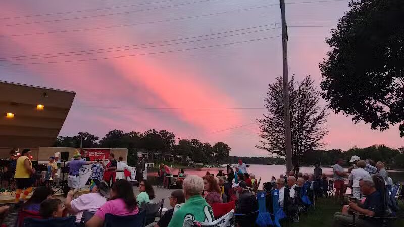 Pomona Park - Fruitport,