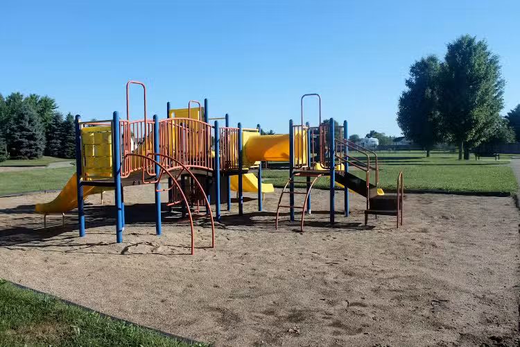 Fleetwood Park - Galesburg,