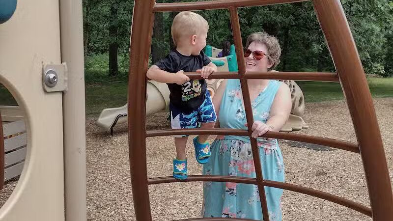 River Oaks Splash Pad - Galesburg,