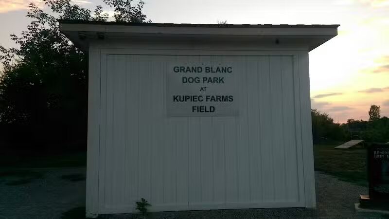 Grand Blanc Dog Park - Grand Blanc, MI