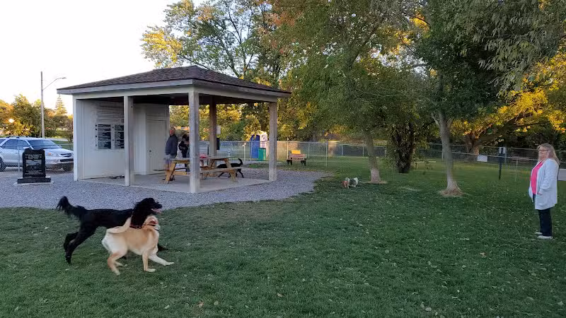 Grand Blanc Dog Park - Grand Blanc, MI