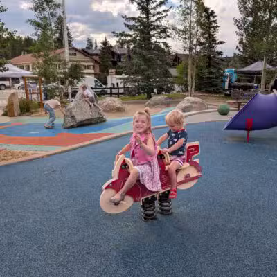 Town Square Park - Grand Lake, CO