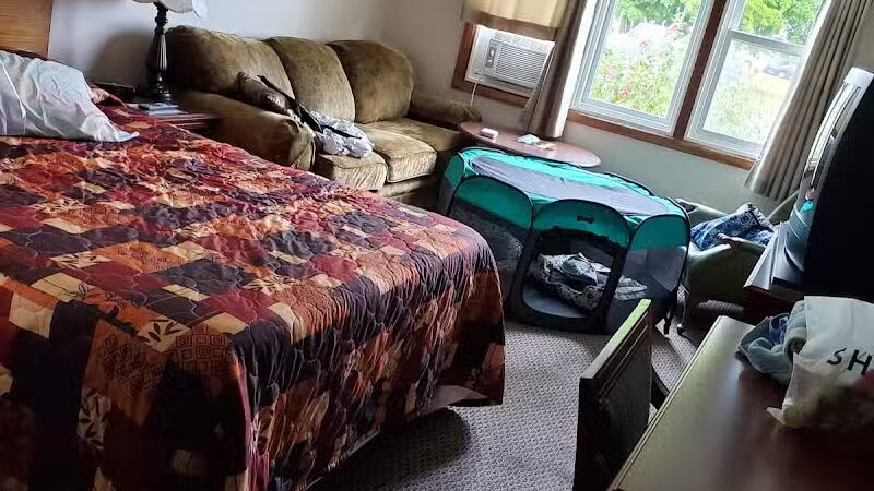 Beach Park Motel - Grand Marais,