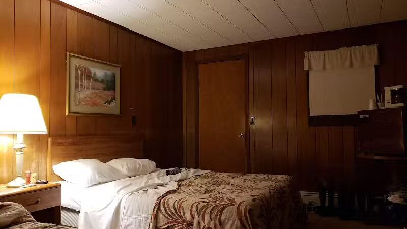Dunes Motel - Grand Marais,