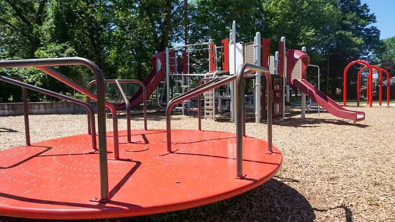 Alexander Park - Grand Rapids,