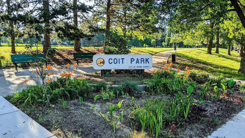 Coit Park - Grand Rapids,