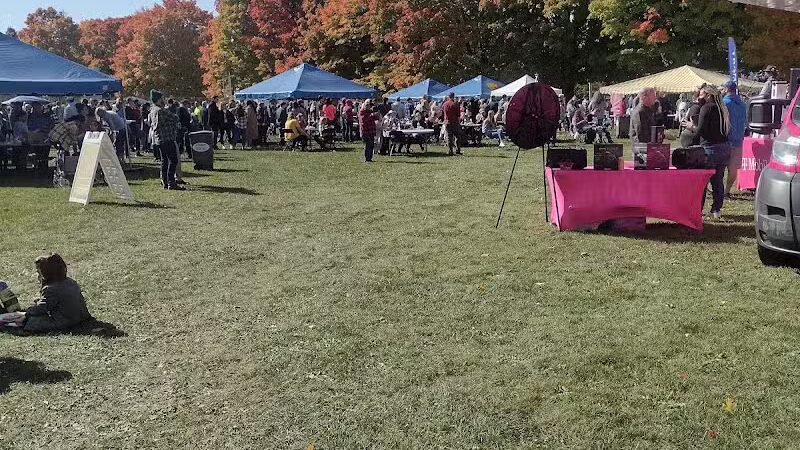 Fuller Park - Grand Rapids,