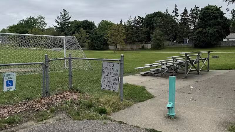 Hillcroft Park - Grand Rapids,
