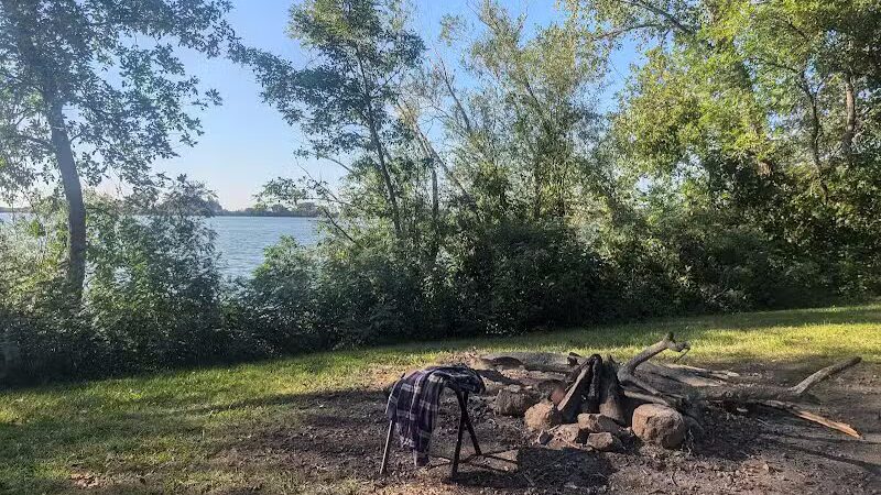 Clear Lake County Park - Grass Lake,