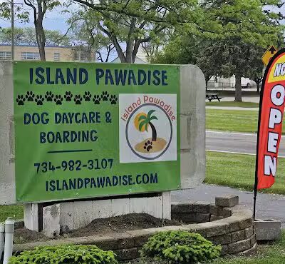 Island Pawadise - Grosse Ile Township,