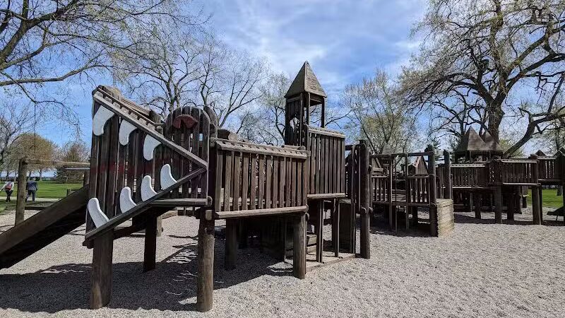 Matthew C. Patterson Park - Grosse Pointe Park,