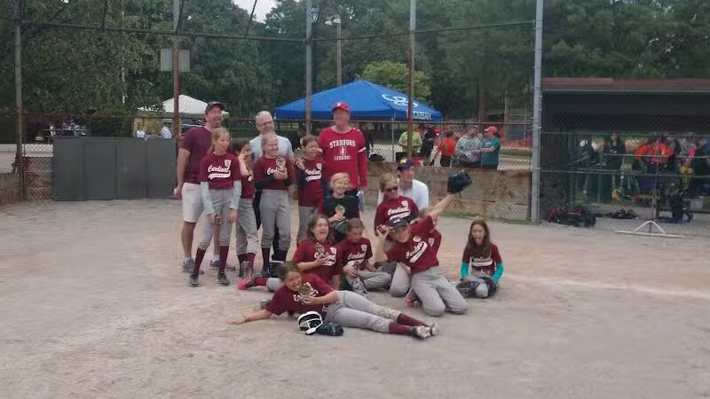 Ghesquiere Park - Grosse Pointe Woods,