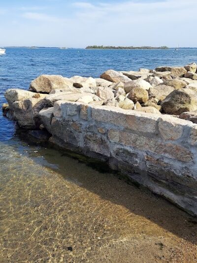 Main Street Dock and Beach - Groton, CT