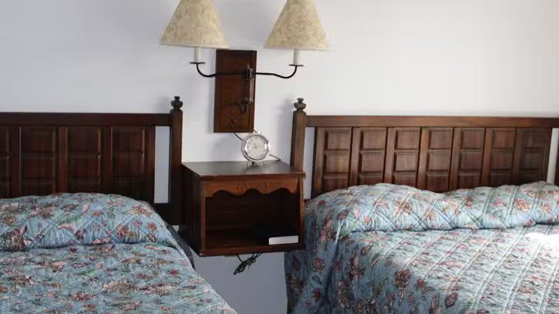 Dreamland Motel by adoba®️ - Gulliver,