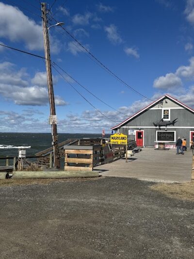 Coles Point Tavern - Hague, VA