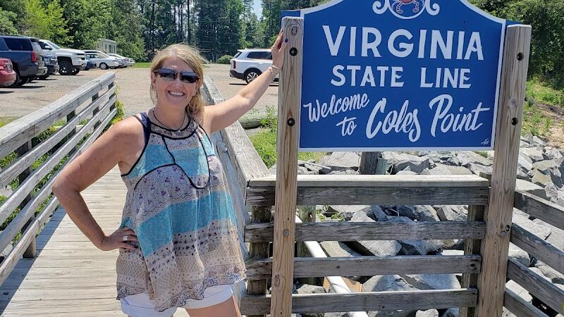 Coles Point Tavern - Hague, VA