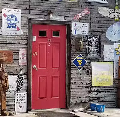 Coles Point Tavern - Hague, VA