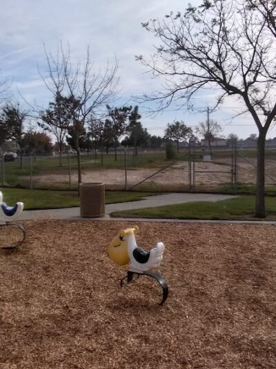 Glacier Way Park - Hanford, CA