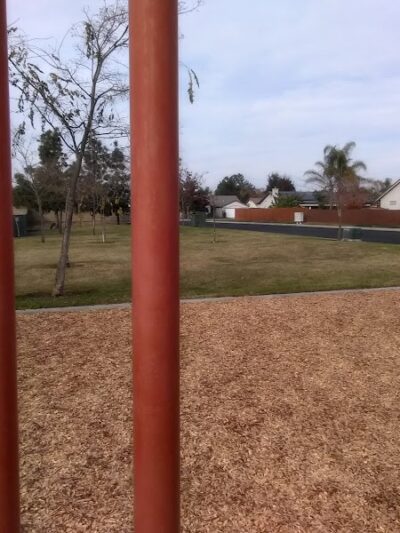 Glacier Way Park - Hanford, CA