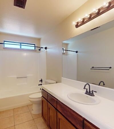 Remington Arms Apartments - Hanford, CA