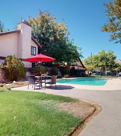 Remington Arms Apartments - Hanford, CA