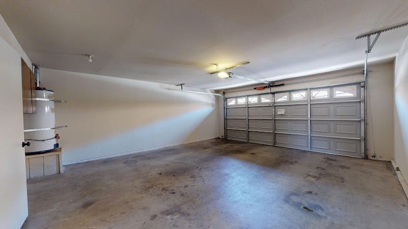 Remington Arms Apartments - Hanford, CA